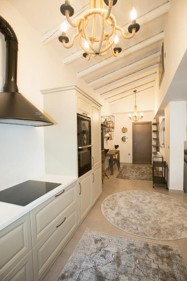 Dolphin Villa Peraia  ภายนอก รูปภาพ